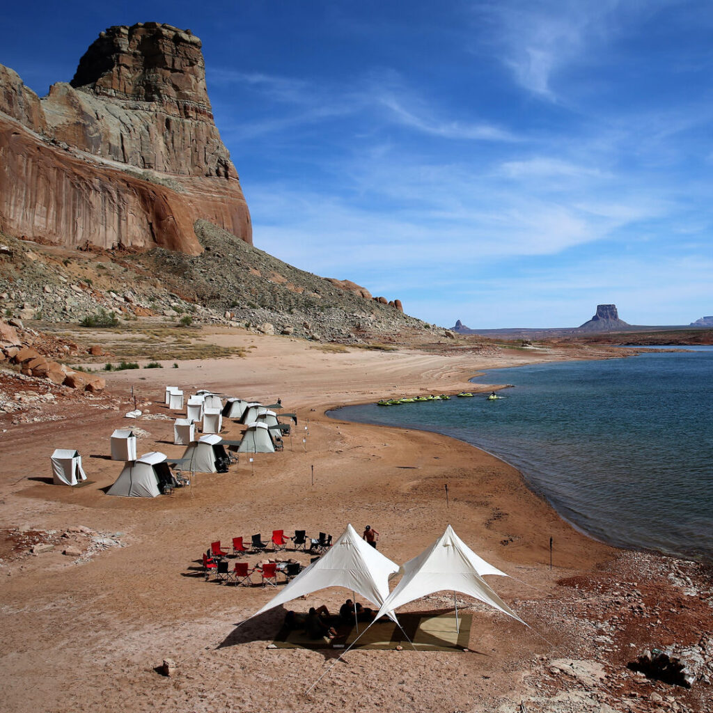 Exclusive camp on Lake Powell